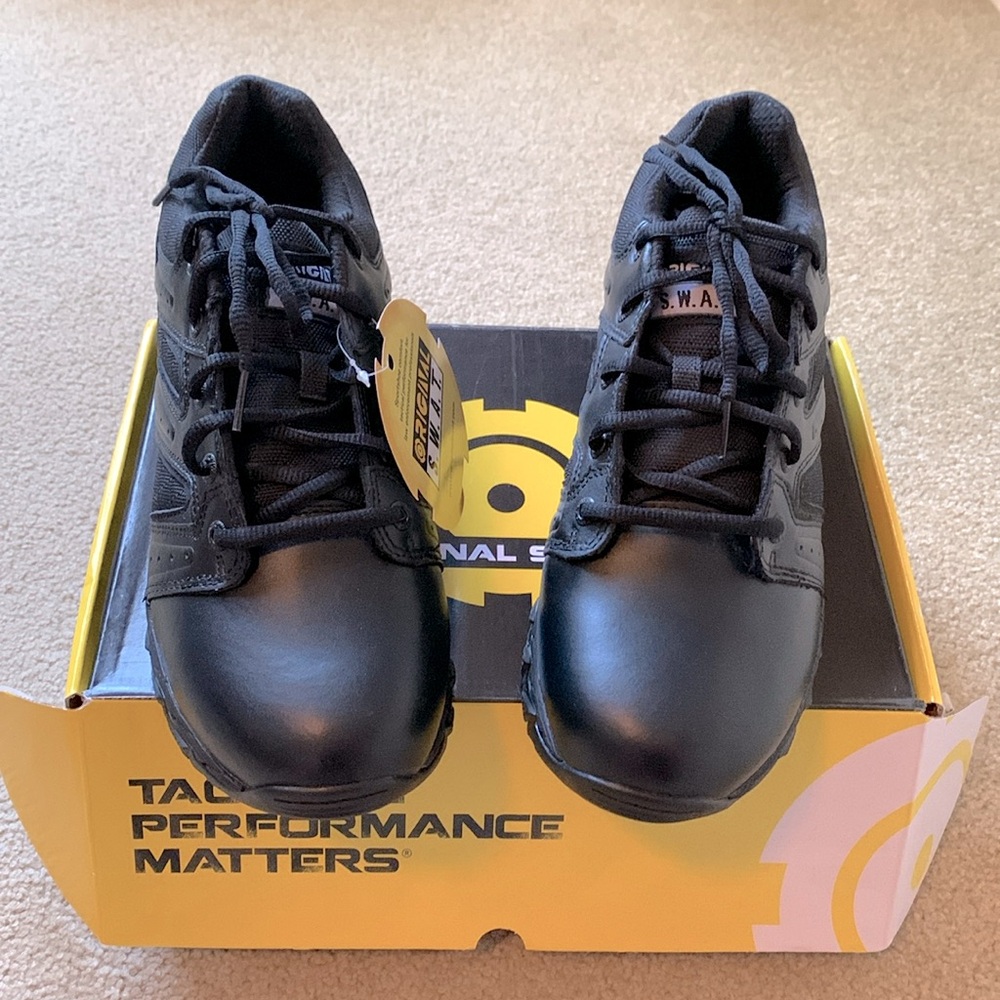 New in Box Men’s Original S.W.A.T. Black Low Quarter Shoe - Size 11.5 Medium